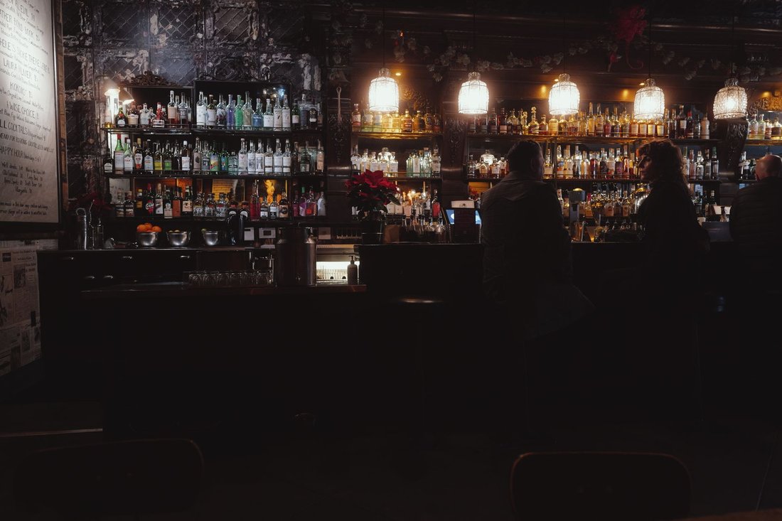 best bars in capitol hill